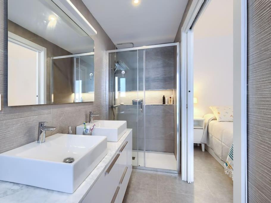 Bonito Apartamento 2 Minutos De La Playa Фуэнхирола Экстерьер фото